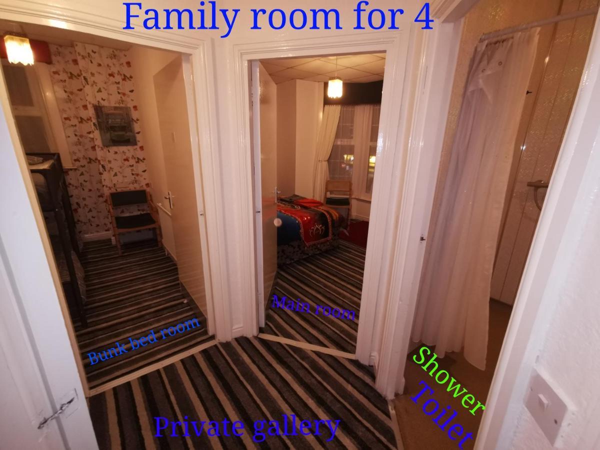 בלקפול Bukhari Hotel מראה חיצוני תמונה
