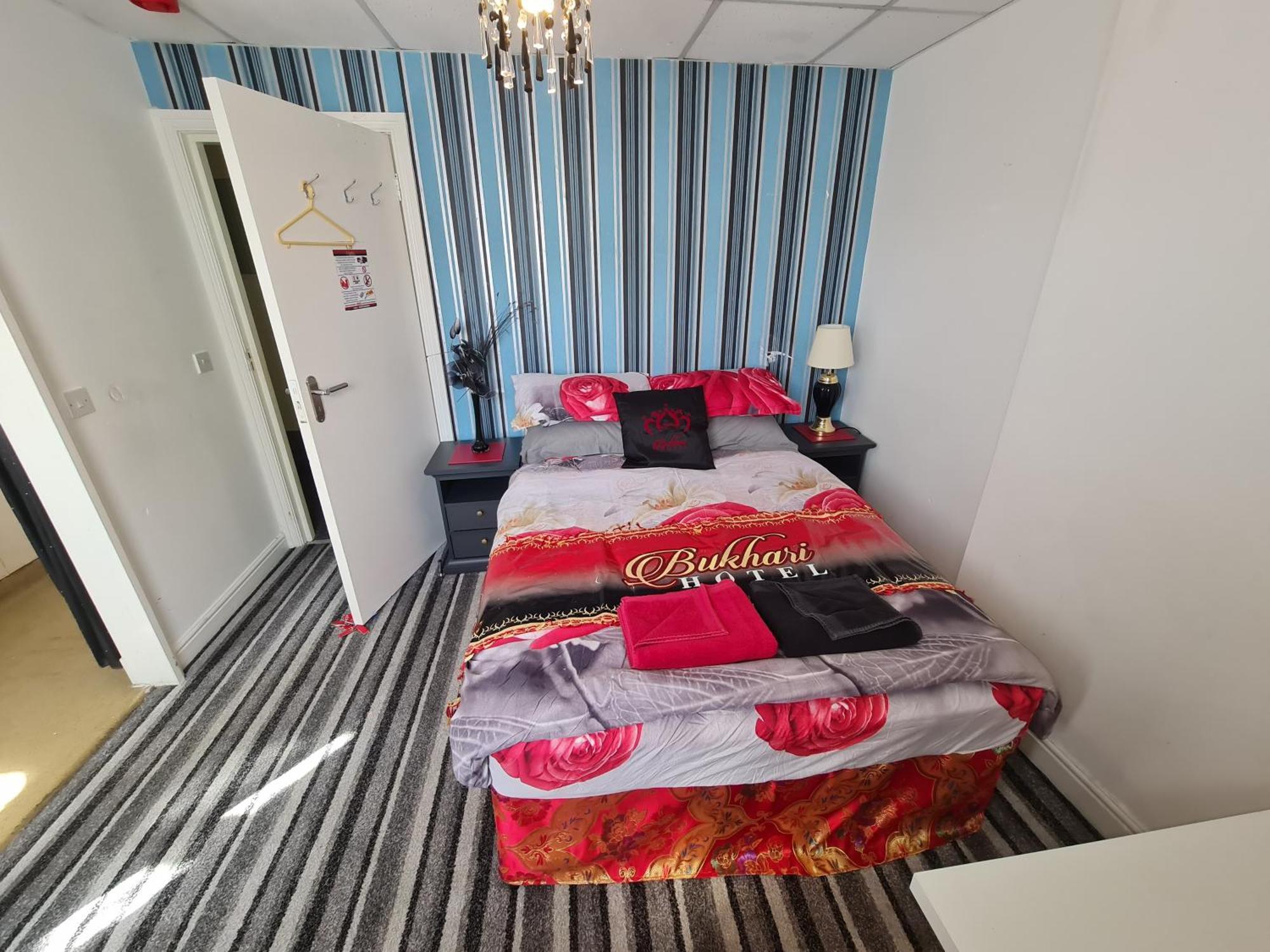 בלקפול Bukhari Hotel חדר תמונה